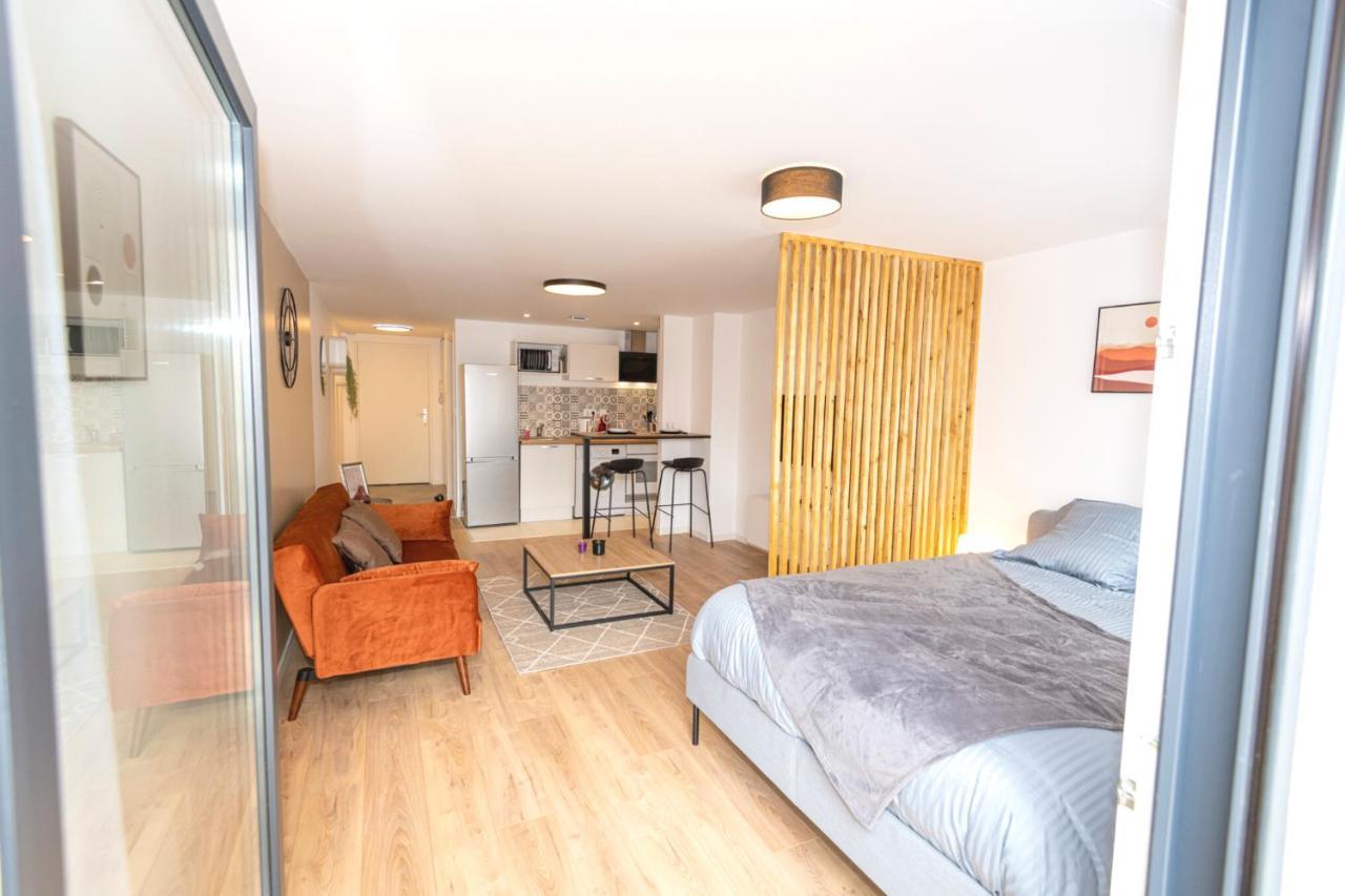 Kasa Gloria - Tout Equipe - Place Parking Privee - Wifi Saint-Quentin  Exterior foto